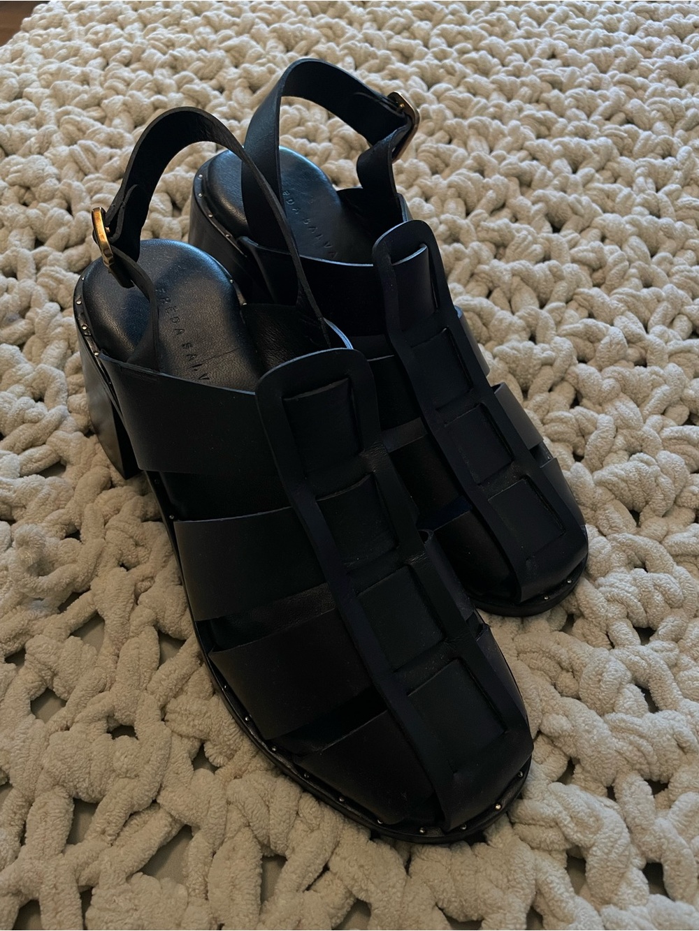 Freda Salvador JULIETA Fisherman Leather Block Heel Sandal - 10